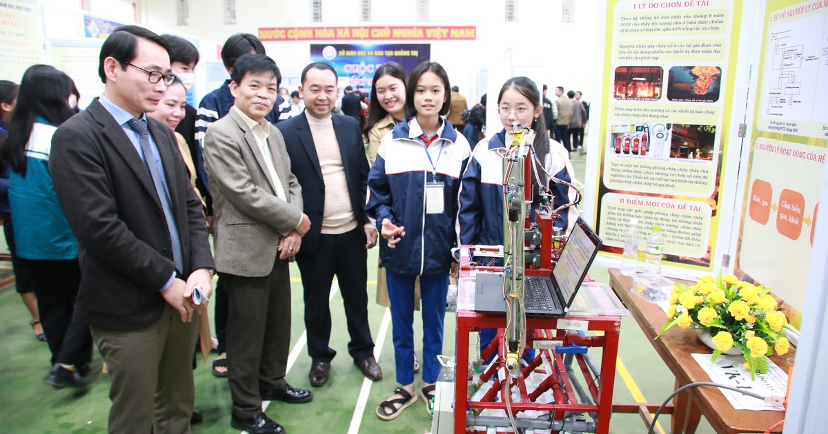 Hơn 100 dự án của học sinh Quảng Trị tham gia cuộc thi KHKT