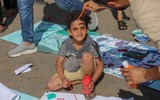 Chùm ảnh khoảnh khắc vui vẻ ngắn ngủi của trẻ em ở Gaza 