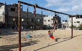  Hình ảnh cuộc sống tiếp diễn ở Gaza sau những trận bom