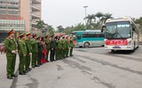 Học viên Học viện Cảnh sát Nhân dân hào hứng lên ‘Chuyến xe về quê ăn Tết’ 