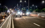 Thông xe hai cầu vượt thép Mai Dịch trong đêm
