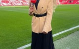 Nụ cười tỏa nắng của nàng MC nóng bỏng kênh Sky Sports 