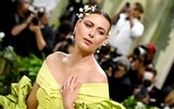 'Búp bê' Nga Sharapova quyến rũ với trang phục dạ hội
