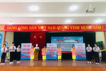 Tuyên truyền phòng chống bạo lực học đường của Thành Đoàn Đà Nẵng. 