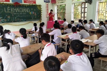 Buổi lễ khai giảng trong lớp học của cô trò trường THCS Yên Phú, huyện Bắc Mê (Hà Giang) diễn ra trang trọng, an toàn