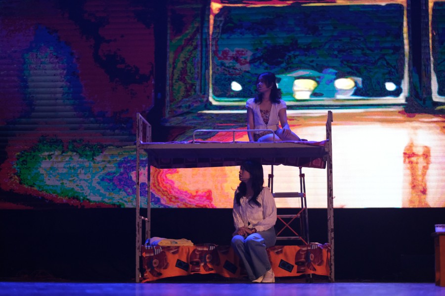Học sinh Hà Nội truyền tải giá trị kịch nghệ tại ‘Khi trời nổi gió’