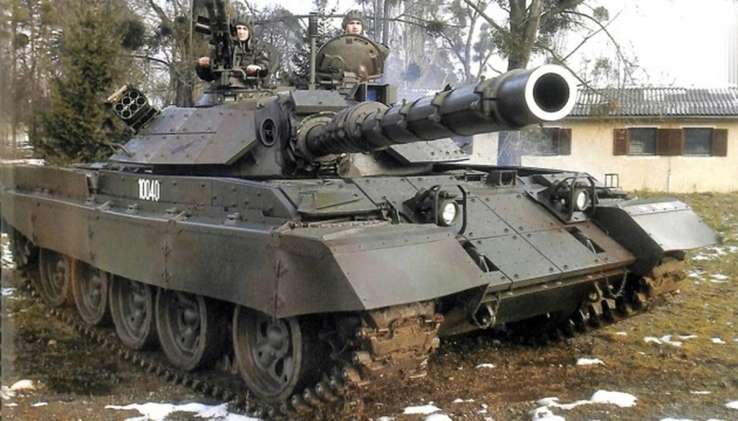 Xe tăng M-55S sẽ bắn loại đạn đặc biệt nguy hiểm do Mỹ cung cấp?