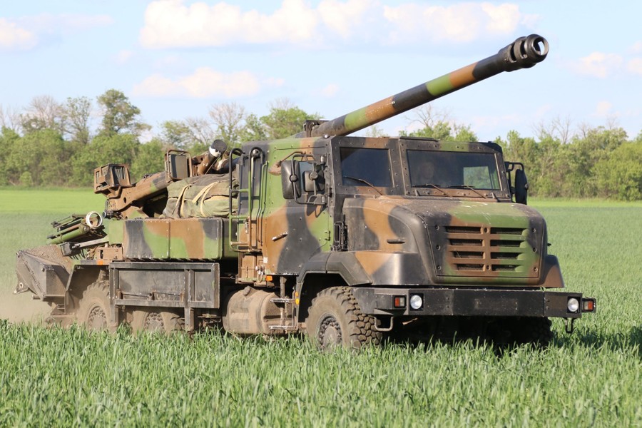 Pháp sản xuất số lượng pháo tự hành Caesar 'lớn chưa từng có' cho Ukraine