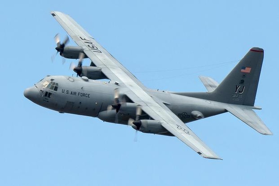 Mỹ tặng máy bay vận tải C-130H Hercules cho đồng minh thân thiết