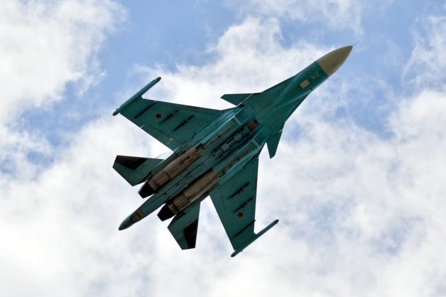Liên tiếp nhận bàn giao oanh tạc cơ Su-34