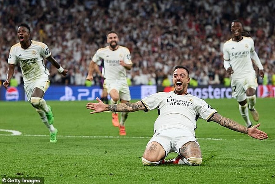 Chùm ảnh: 3 phút bùng nổ đưa Real Madrid vào chung kết Champions League 