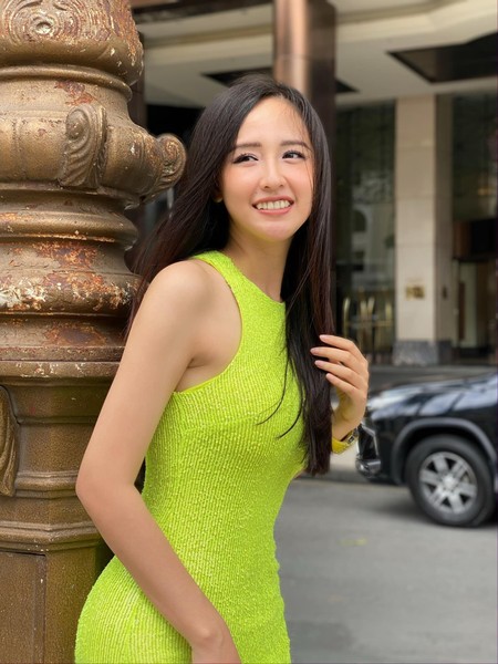 Giảm cân thành công, Hoa hậu Mai Phương Thúy khoe đường cong gợi cảm