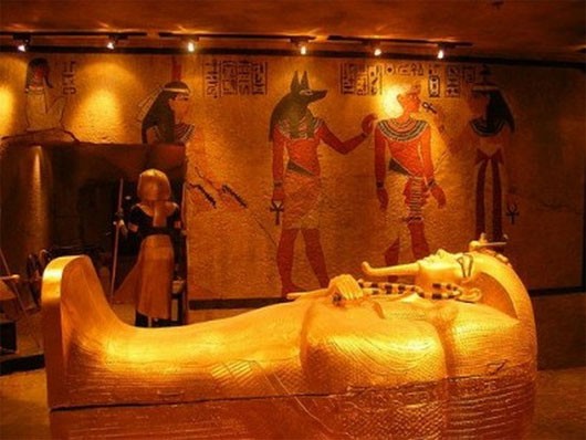 Ai Cập phát hiện nhiều khu lăng mộ cổ thời Pharaoh
