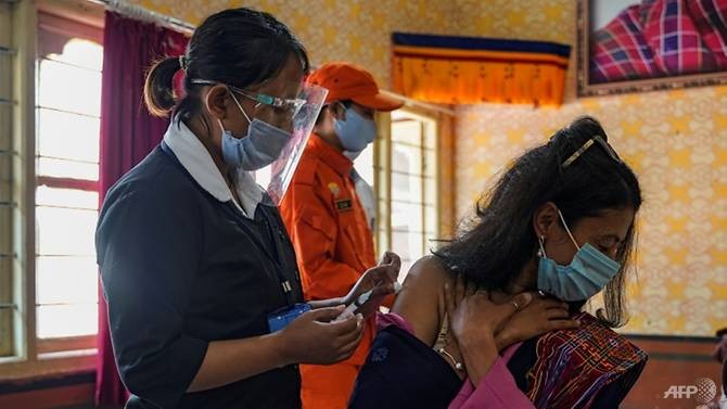 Tiêm vắc xin ở Bhutan.