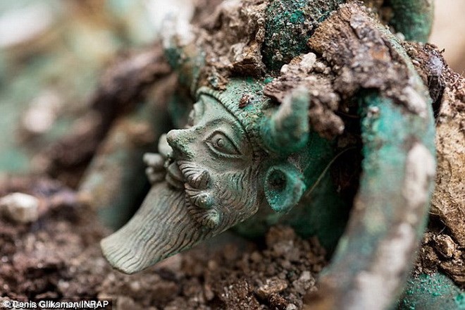 Bí ẩn bên trong lăng mộ có niên đại 2.500 năm chứa đầy cổ vật