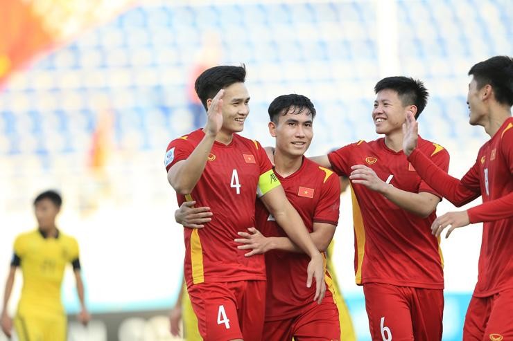 U23 Việt Nam được đề xuất thi đấu ở V.League trong những năm tới.