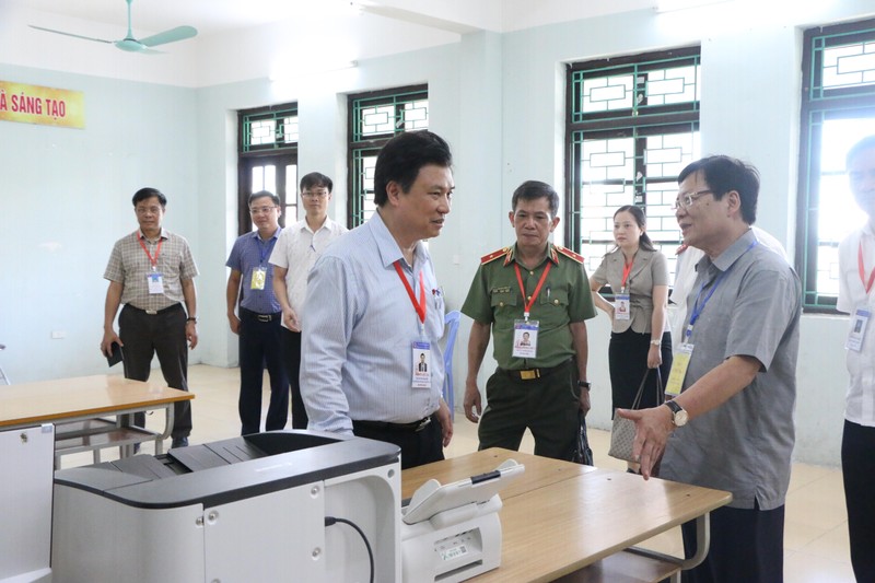 Thứ trưởng Nguyễn Hữu Độ: Nam Định cần chú trọng bảo đảm an ninh, an toàn trường thi