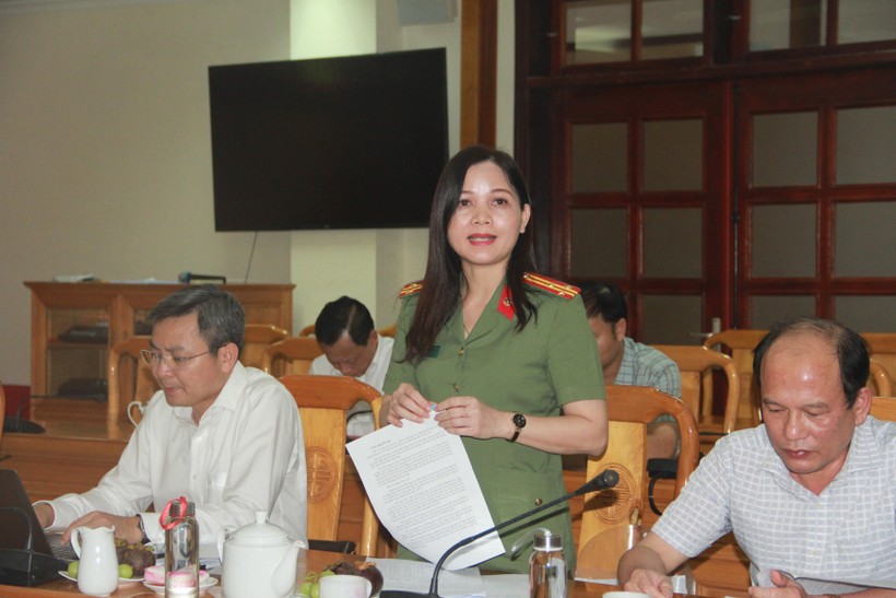Thứ trưởng Hoàng Minh Sơn kiểm tra công tác chuẩn bị Kỳ thi tốt nghiệp THPT tại Hà Tĩnh ảnh 4