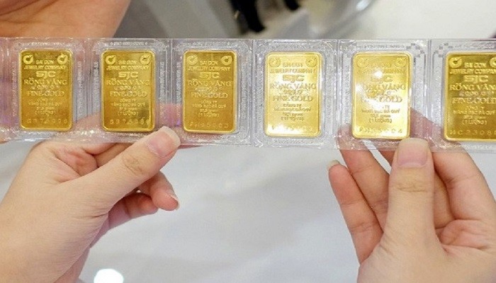 Giá vàng hôm nay 15/1 ổn định quanh mức 77 triệu đồng/lượng