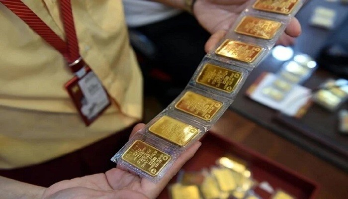 Giá vàng hôm nay 15/5 giảm xuống mức 89 triệu đồng/lượng