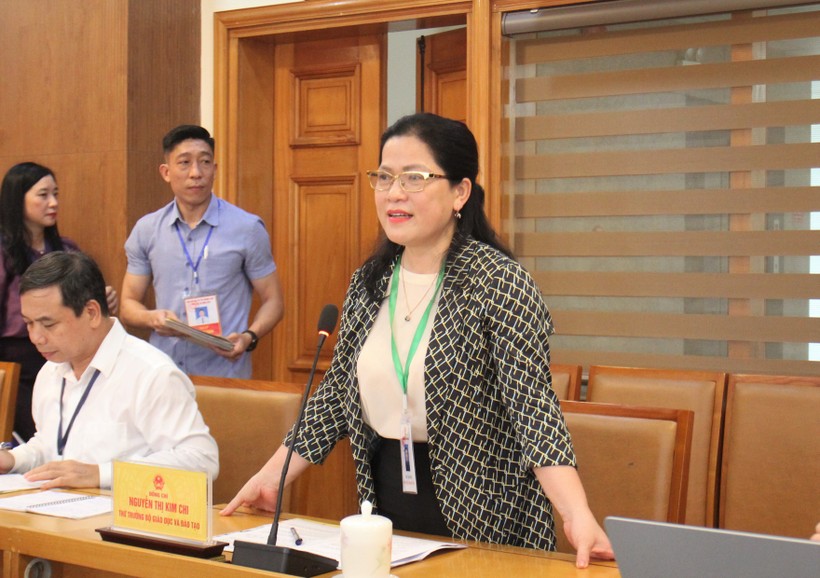 Thứ trưởng Nguyễn Thị Kim Chi phát biểu kết luận buổi làm việc.
