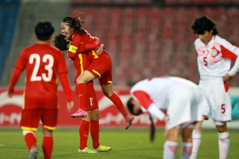 Tuyển nữ Việt Nam thắng tưng bừng Tajikista giành quyền dự VCK Asian Cup nữ 2022.