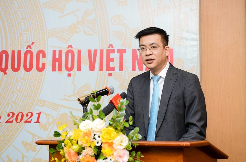 Tân Tổng Giám đốc Truyền hình Quốc hội Việt Nam Lê Quang Minh phát biểu tại lễ trao quyết định. Ảnh: Quốc hội.