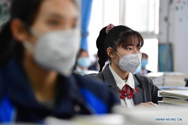 Trung Quốc: Học sinh tâm trạng về tác động của dịch Covid-19 khi kỳ thi vào Đại học bắt đầu