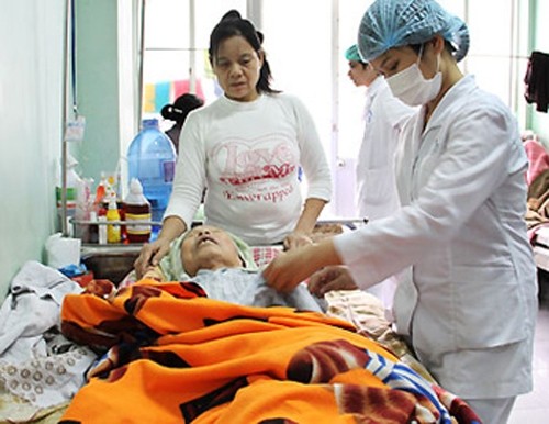 Một bệnh nhân đái tháo nhạt tại Viện Lão khoa Trung ương. Ảnh: báo Đất Việt.