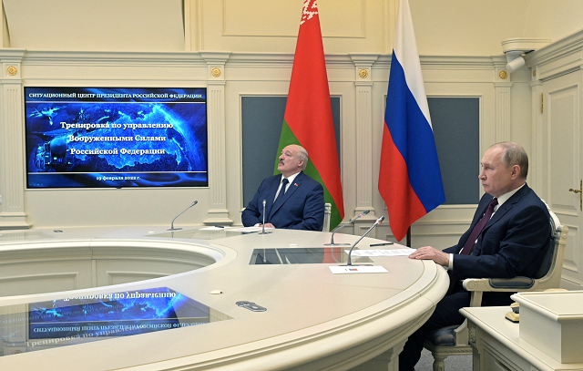 Tổng thống Nga Vladimir Putin và nhà lãnh đạo Belarus Alexander Lukashenko.