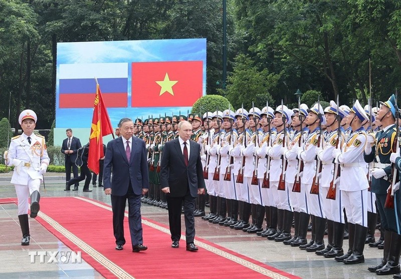 Hình ảnh lễ đón Tổng thống Liên bang Nga thăm cấp Nhà nước tới Việt Nam