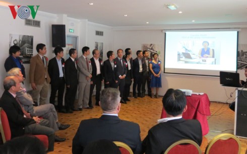 Lễ ra mắt Hiệp hội Chuyên gia công nghệ cao gốc Việt tại châu Âu. Ảnh: VOV