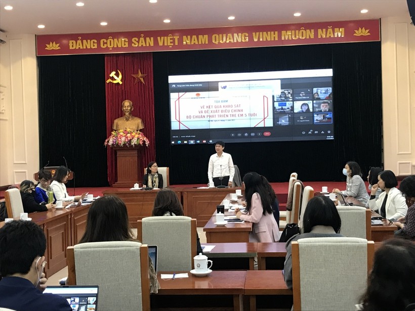 PGS.TS Nguyễn Bá Minh - Vụ trưởng Vụ Giáo dục Mầm non phát biểu tại buổi tọa đàm