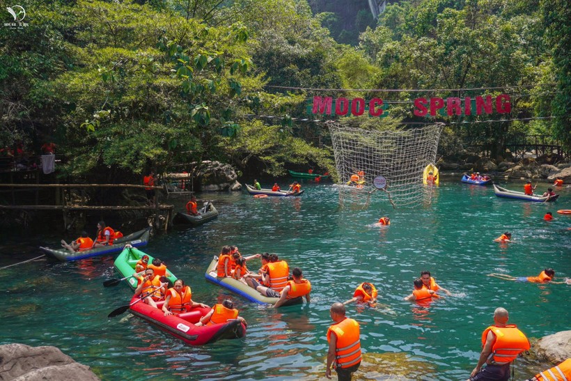 Vườn quốc gia Phong Nha - Kẻ Bàng là một trong các điểm hút khách du lịch nhất tại Quảng Bình.