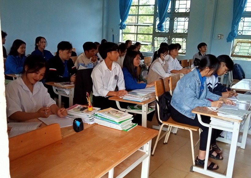 Trường Phổ thông dân tộc nội trú huyện Kon Plông phấn đấu 100% học sinh đậu tốt nghiệp.