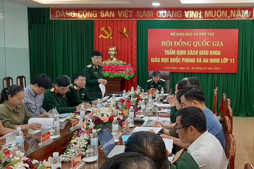 Thiếu tướng Trần Ngọc Thanh- Vụ trưởng Vụ Giáo dục Quốc phòng và an ninh, Bộ Giáo dục và Đào tạo phát biểu khai mạc