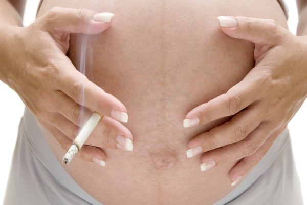 Hút thuốc lá - yếu tố gây hội chứng đột tử ở trẻ sơ sinh