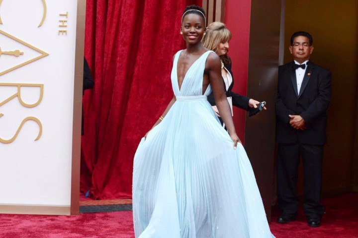 10 bộ đầm đẹp nhất trong lịch sử Oscar