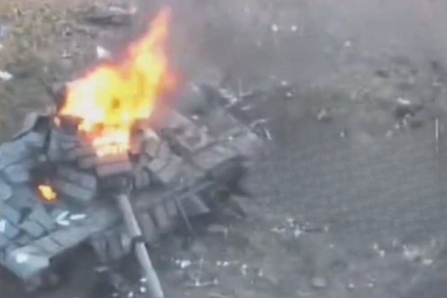 Xe tăng PT-91 đầu tiên bị bắn cháy trên chiến trường