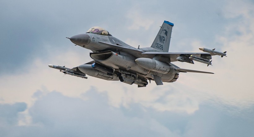 Tiêm kích F-16 Ukraine có thể trở thành 'viên đạn bạc'?