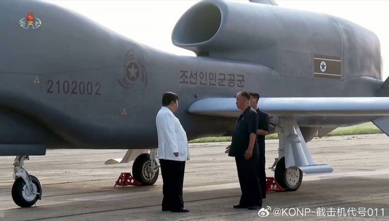 Chuyên gia Trung Quốc thảo luận về bản sao UAV Global Hawk của Triều Tiên