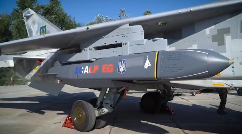Storm Shadow/SCALP bay qua các vị trí S-400 ở Crimea?