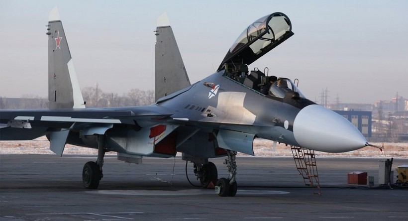 Không đủ tiêm kích Su-30SM2 để mang tên lửa R-37M