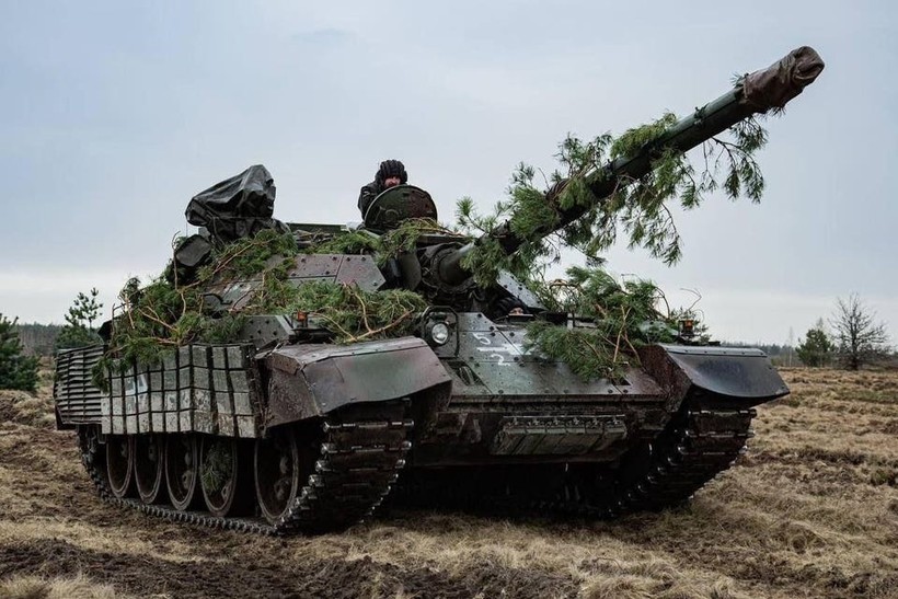 Xe tăng M-55S chịu được đòn tấn công trực tiếp từ đạn pháo Krasnopol
