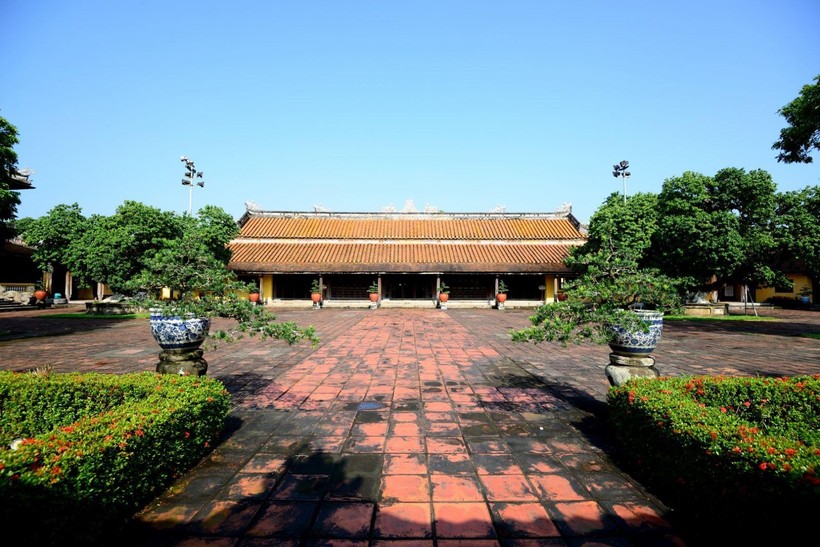 Cung Diên Thọ - cung của Thái hậu Từ Dụ ở Hoàng thành Huế.