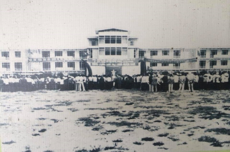 Giảng đường khu A Trường ĐH Bách khoa Đà Nẵng những năm đầu mới thành lập. 