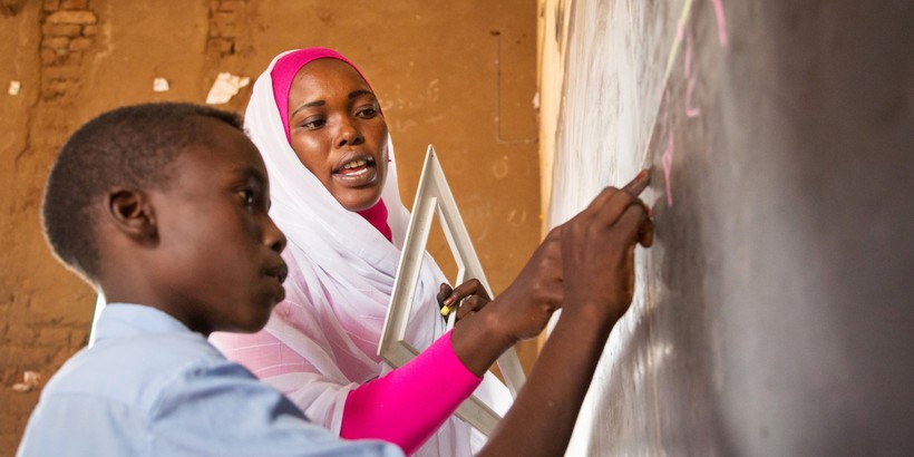Nhiều trẻ em Sudan không thể đến trường vì xung đột.