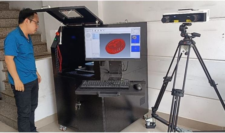 Máy đo 3D không tiếp xúc do các nhà khoa học Việt Nam chế tạo.