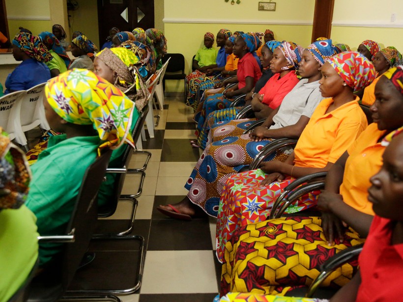Các nữ sinh Chibok được trả tự do vào năm 2017.