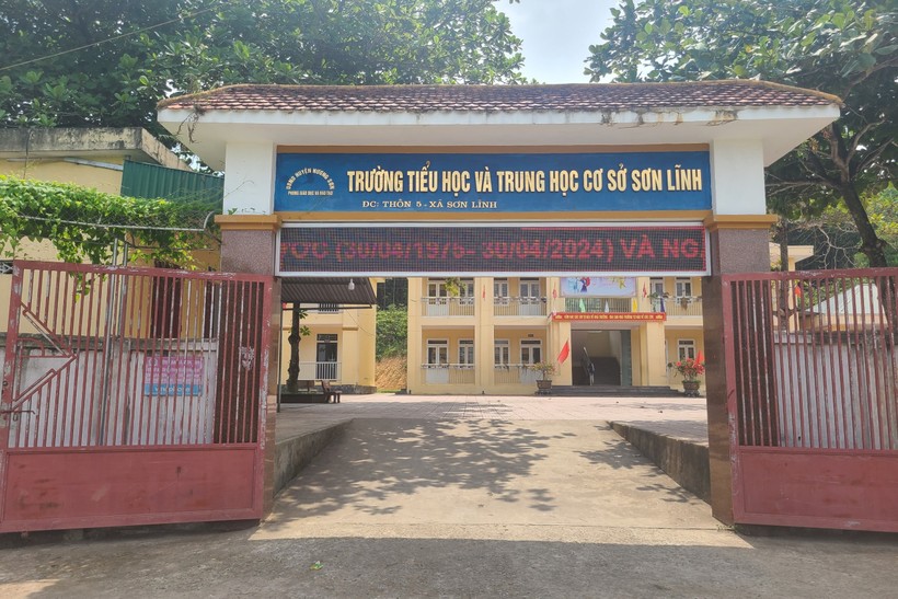 Trường Tiểu học và THCS Sơn Lĩnh.